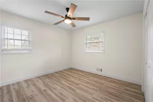 1969 Valley Ridge Dr SW, Atlanta, GA 30331 - Photo 26