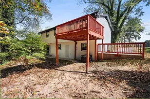 1969 Valley Ridge Dr SW, Atlanta, GA 30331 - Photo 36