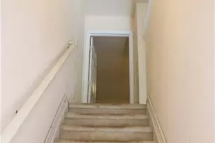 765 Crestwell Circle SW, Atlanta, GA 30331 - Photo 10