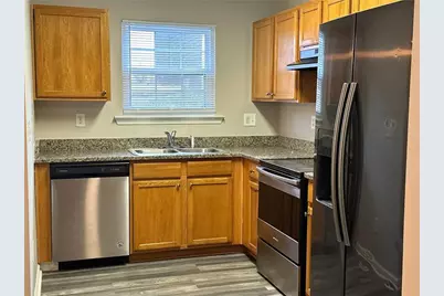 831 Crestwell Circle SW, Atlanta, GA 30331 - Photo 6