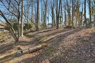 783 Holly Dr, Gainesville, GA 30501 - Photo 32
