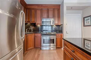 2409 River Green Dr NW, Atlanta, GA 30327 - Photo 10