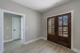 135 Beavers St, Carrollton, GA 30117 - Photo 10