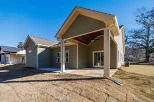 135 Beavers St, Carrollton, GA 30117 - Photo 4