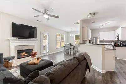 136 Wiley Parc Circle, Woodstock, GA 30188 - Photo 4