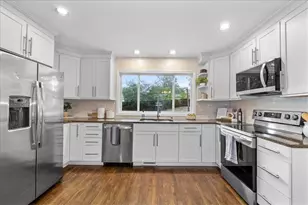 1913 Heathridge Ct SE, Smyrna, GA 30080 - Photo 6