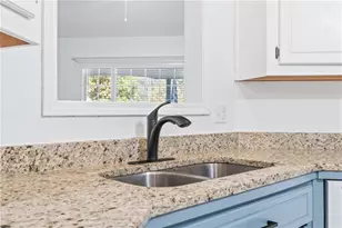 204 Red Fox Ct, Canton, GA 30114 - Photo 16