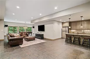 4304 Berkford Cir NE, Brookhaven, GA 30319 - Photo 8