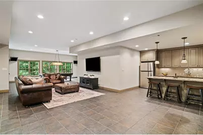 4304 Berkford Circle NE, Brookhaven, GA 30319 - Photo 4