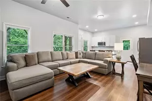 2659 Bethel Ct, Marietta, GA 30066 - Photo 22