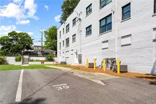 78 Peachtree Memorial Dr NW, Atlanta, GA 30309 - Photo 16