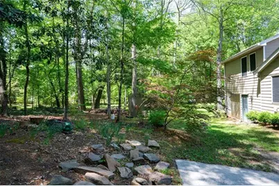170 Mayfield Circle, Alpharetta, GA 30009 - Photo 14