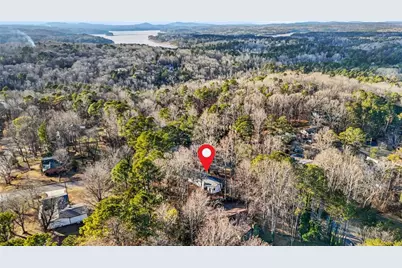 135 Golden Hills Drive, Woodstock, GA 30189 - Photo 14
