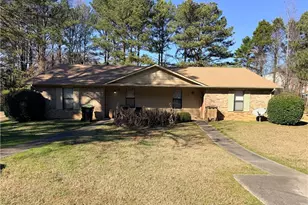 8110 Magnolia Dr, Jonesboro, GA 30238 - Photo 1