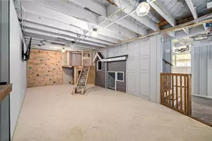 295 Oakland Dr, Gainesville, GA 30501 - Photo 10