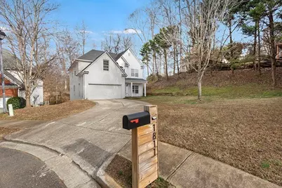 1811 Penny Lane NW, Lawrenceville, GA 30043 - Photo 2