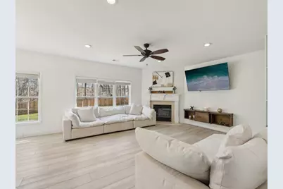 1811 Penny Lane NW, Lawrenceville, GA 30043 - Photo 6