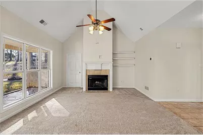 234 Lake Chase Drive N, Griffin, GA 30224 - Photo 4