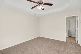 234 Lake Chase Dr N, Griffin, GA 30224 - Photo 16