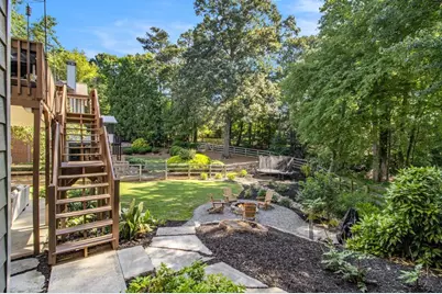 4655 Gilhams Road NE, Roswell, GA 30075 - Photo 8