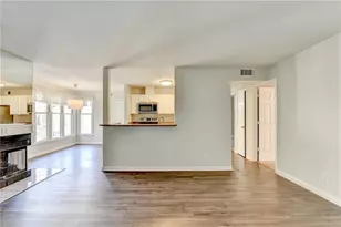 911 Garden Ct, Atlanta, GA 30328 - Photo 8