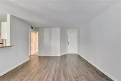 911 Garden Court #911, Atlanta, GA 30328 - Photo 6