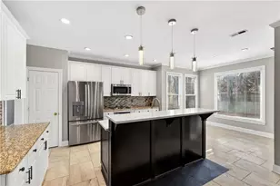 250 Haydens Walk Ct, Johns Creek, GA 30022 - Photo 10