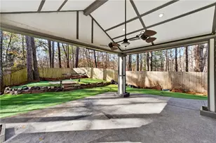 250 Haydens Walk Ct, Johns Creek, GA 30022 - Photo 2