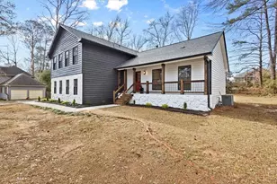 7605 Raleigh Ln, Jonesboro, GA 30236 - Photo 2