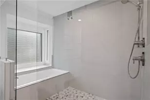 4813 Highpoint Dr NE, Marietta, GA 30066 - Photo 28