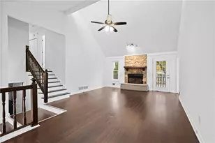 4813 Highpoint Dr NE, Marietta, GA 30066 - Photo 4