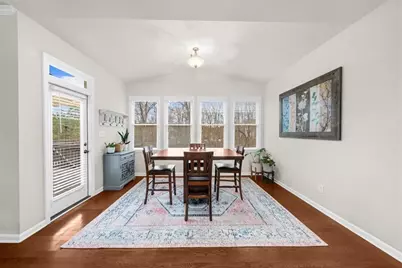 7227 Lake Sterling Boulevard, Flowery Branch, GA 30542 - Photo 14