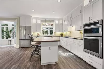 930 Manchester Place, Atlanta, GA 30328 - Photo 10