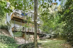 930 Manchester Pl, Atlanta, GA 30328 - Photo 32