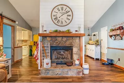 5329 Memorial Lane, Powder Springs, GA 30127 - Photo 6