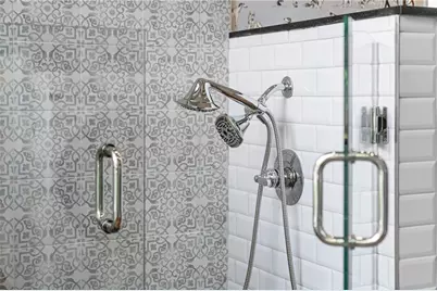 5360 Lake Forrest Drive, Atlanta, GA 30342 - Photo 32