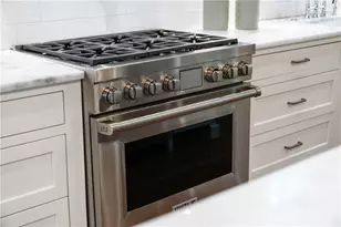 5360 Lake Forrest Dr, Atlanta, GA 30342 - Photo 20