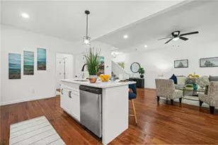 3925 Pineshore Cir, Gainesville, GA 30501 - Photo 14