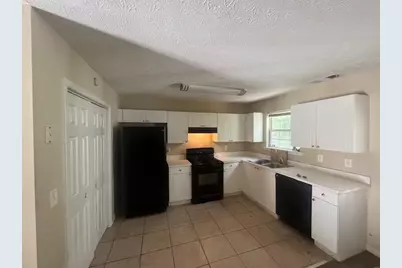 1278 Lynx Court, Hampton, GA 30228 - Photo 2