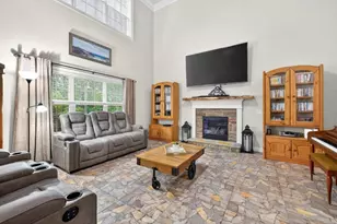 1393 Silver Thorne Ct, Loganville, GA 30052 - Photo 10