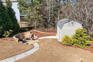 1393 Silver Thorne Ct, Loganville, GA 30052 - Photo 62