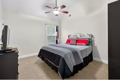 1393 Silver Thorne Court, Loganville, GA 30052 - Photo 28