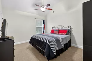 1393 Silver Thorne Ct, Loganville, GA 30052 - Photo 28