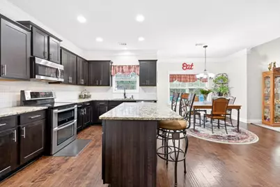 1393 Silver Thorne Court, Loganville, GA 30052 - Photo 16