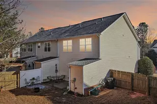 92 Pearl Chambers Dr, Dawsonville, GA 30534 - Photo 2