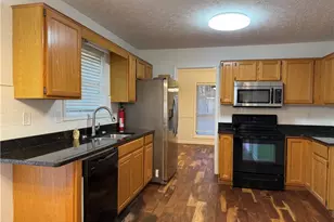 3284 Saddlegate Ct, Buford, GA 30519 - Photo 6