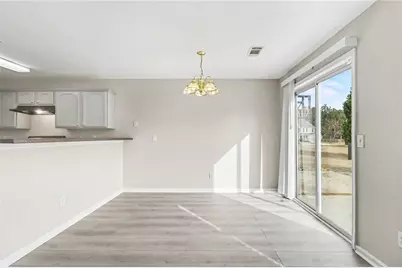 7238 April Court, Morrow, GA 30260 - Photo 10