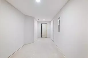 7655 Farrow Pass Cir, Cumming, GA 30028 - Photo 60