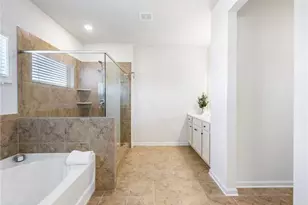 7655 Farrow Pass Cir, Cumming, GA 30028 - Photo 38