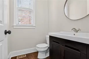 1128 Ashton Bluff Dr NE, Atlanta, GA 30319 - Photo 14